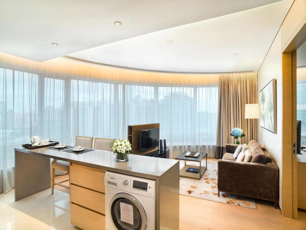 Сьюит (Суперлюкс с 1 спальней) апарт-отеля Fraser Suites Guangzhou, Гуанчжоу