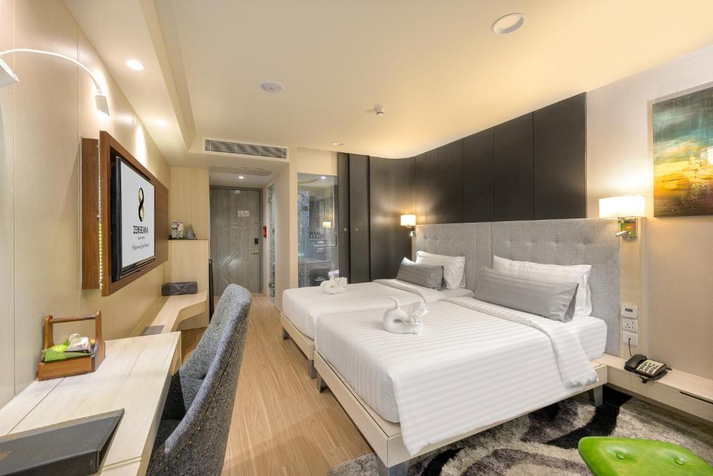 Двухместный (Двухместный номер Делюкс с 1 кроватью или 2 отдельными кроватями и балконом) отеля Zenseana Resort & Spa, Пхукет