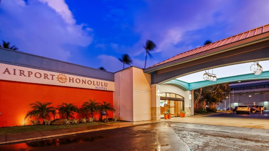 Airport Honolulu Hotel, Гонолулу