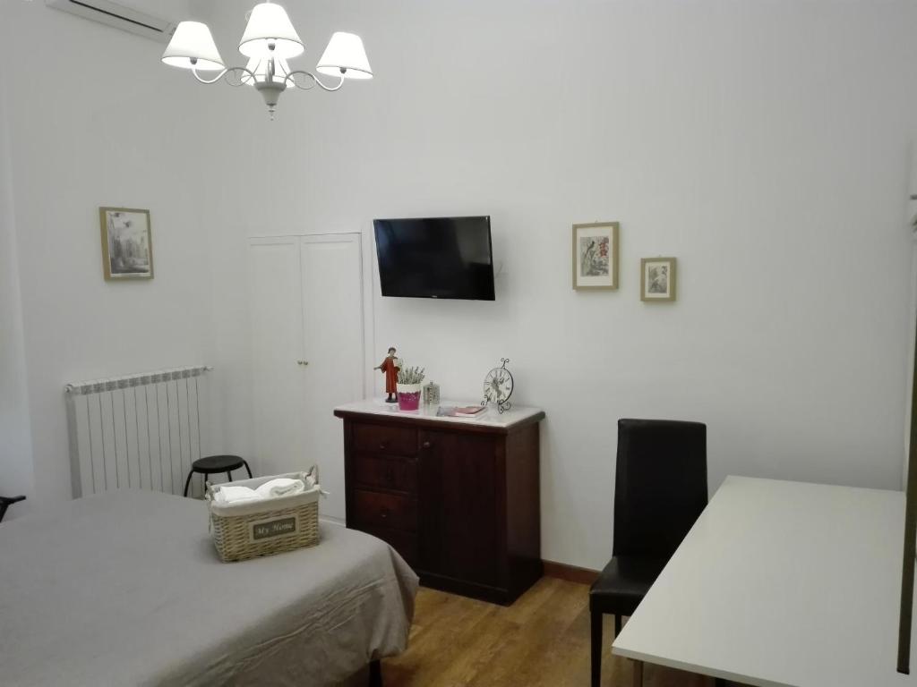 Двухместный (Стандартный двухместный номер с 1 кроватью), B&B Napoli Pietrasanta