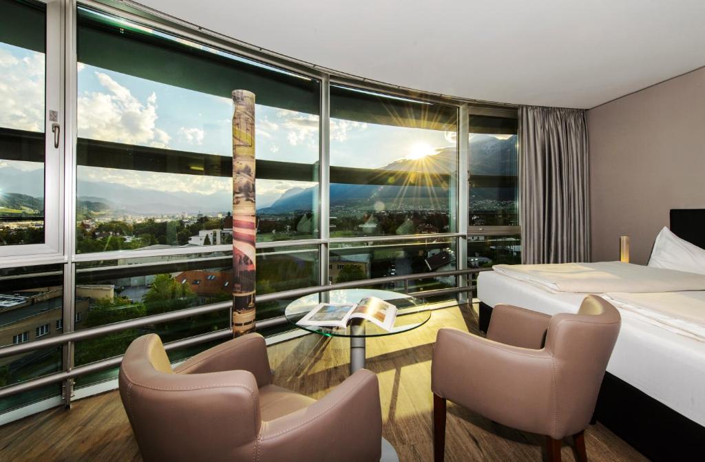Двухместный (Улучшенный двухместный номер с 1 кроватью) отеля Parkhotel Hall in Tirol, Инсбрук