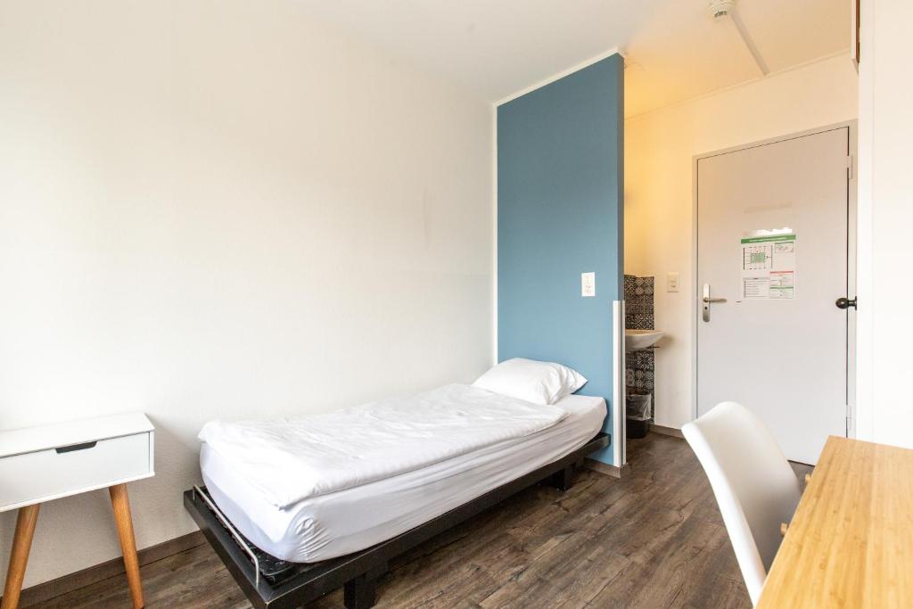 Одноместный (Lounge & Lifestyle Single Room) хостела generation YMCA Hostel, Базель
