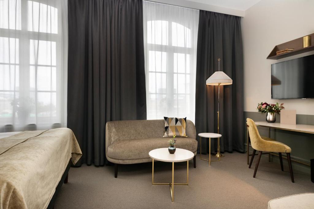 Двухместный (Двухместный номер Делюкс с 1 кроватью или 2 отдельными кроватями) отеля Elite Hotel Savoy, Мальме