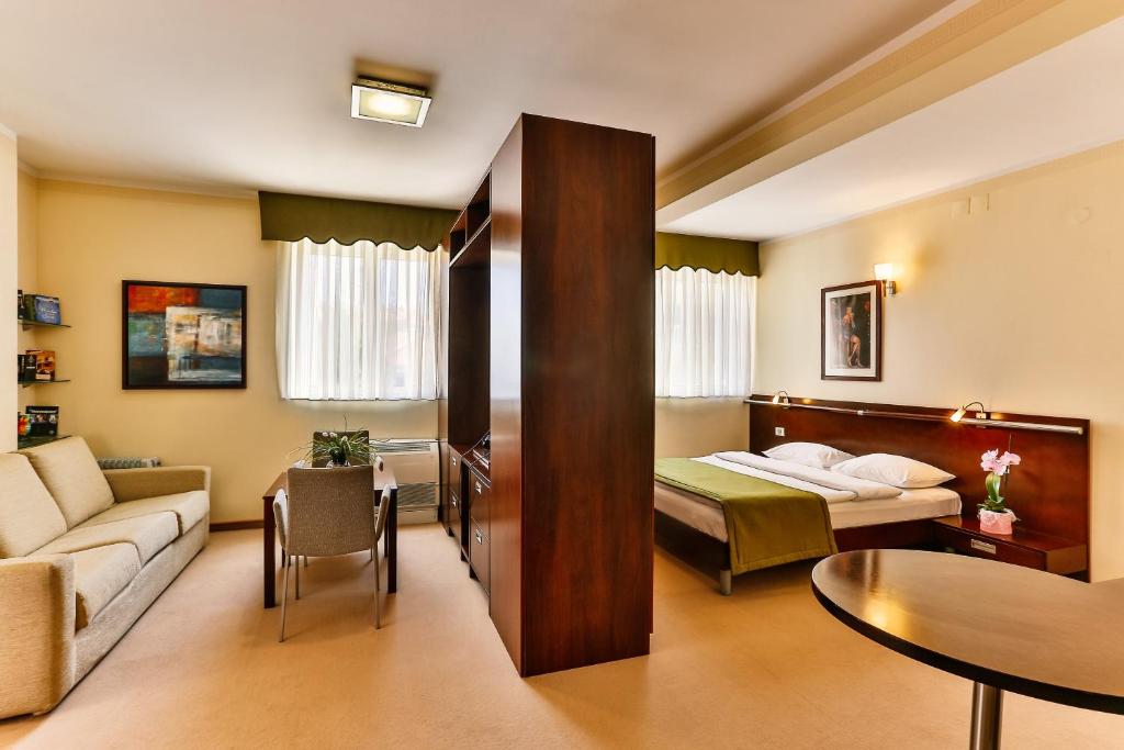 Апартаменты (Апартаменты) отеля Hotel Max Prestige, Будва