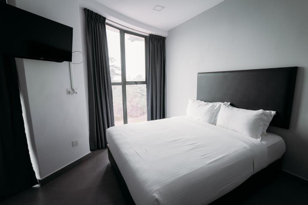 Двухместный (Номер Делюкс с кроватью размера «queen-size») отеля B Lot Hotel, Куала-Лумпур
