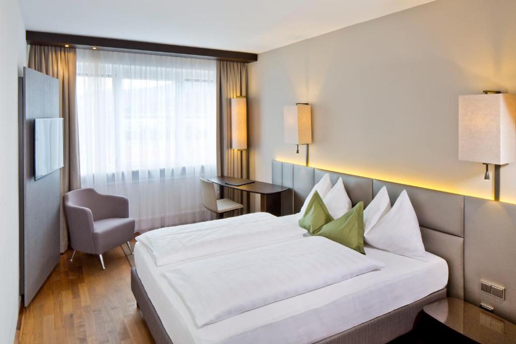 Двухместный (Двухместный номер бизнес-класса с 1 кроватью или 2 отдельными кроватями) отеля Hotel Penz West, Инсбрук