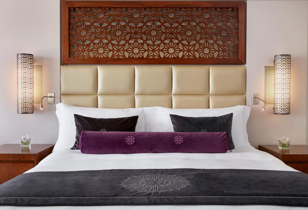 Двухместный (Клубный номер ИнтерКонтиненталь) отеля InterContinental Doha Hotel, Доха