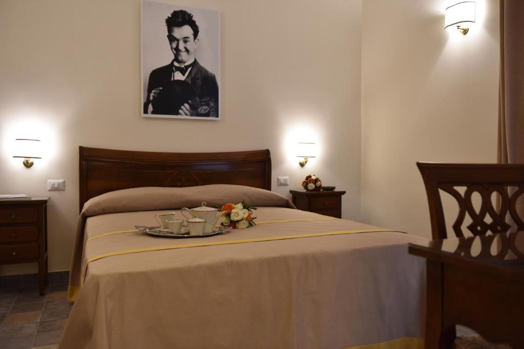 Двухместный (Двухместный номер с 1 кроватью) отеля Dimora conte di Ruvo, Неаполь