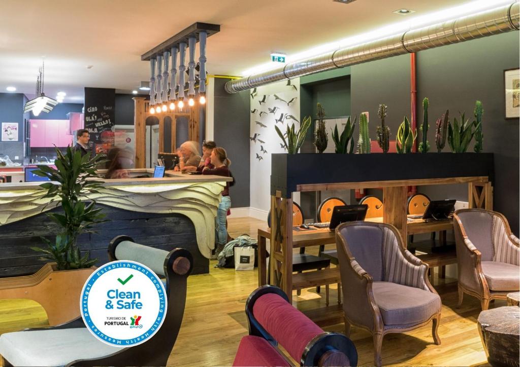 Хостел Nice Way Porto Hostel, Порту