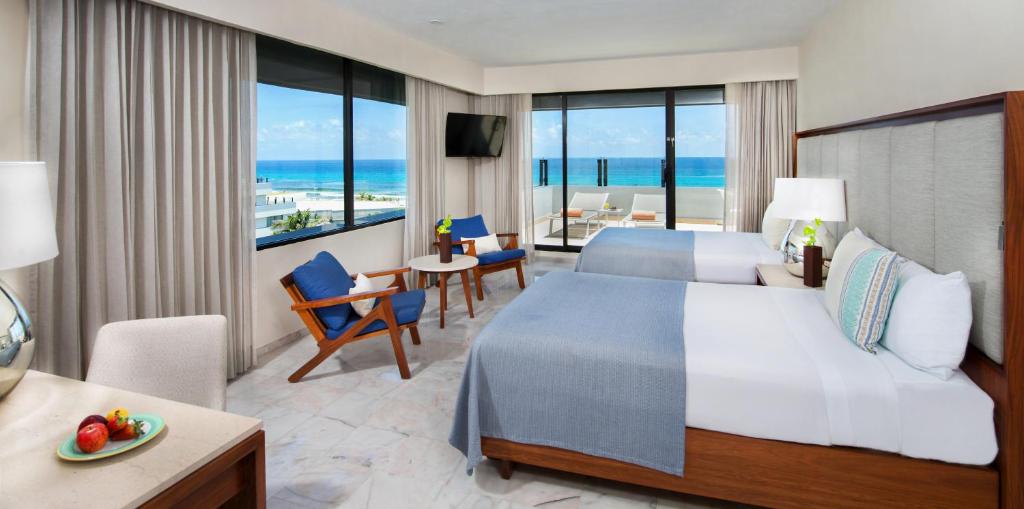 Сьюит (Семейный люкс с террасой) курортного отеля Park Royal Cancun - Все включено, Канкун
