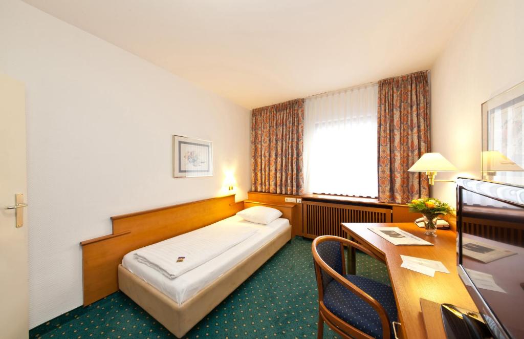 Одноместный (Одноместный номер эконом-класса), Novum Hotel Boulevard Stuttgart City