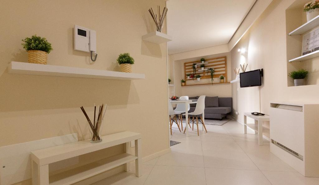 Апартаменты (One-Bedroom Apartment with Balcony n.1) апартамента Stesicoro Exclusive House, Катания