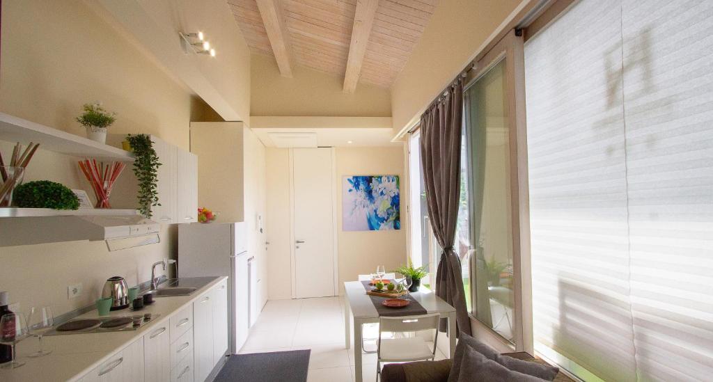 Апартаменты (One-Bedroom Apartment with Terrace n.11) апартамента Stesicoro Exclusive House, Катания