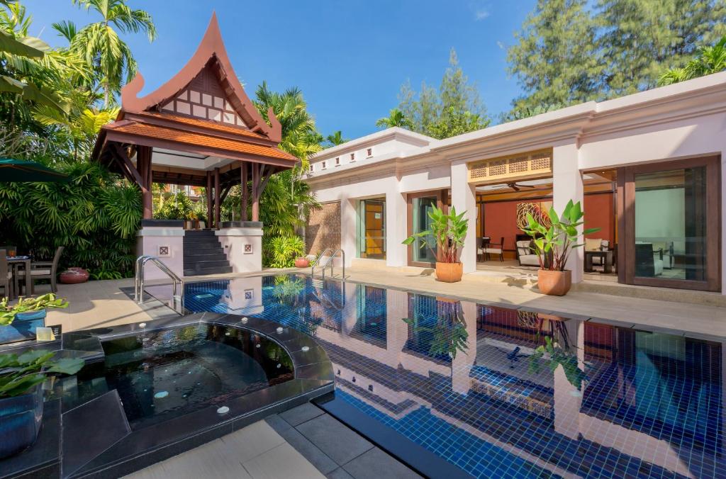 Вилла (Предложение Staycation - Вилла «Гранд» с 2 спальнями и бассейном) курортного отеля Banyan Tree Phuket, Пхукет