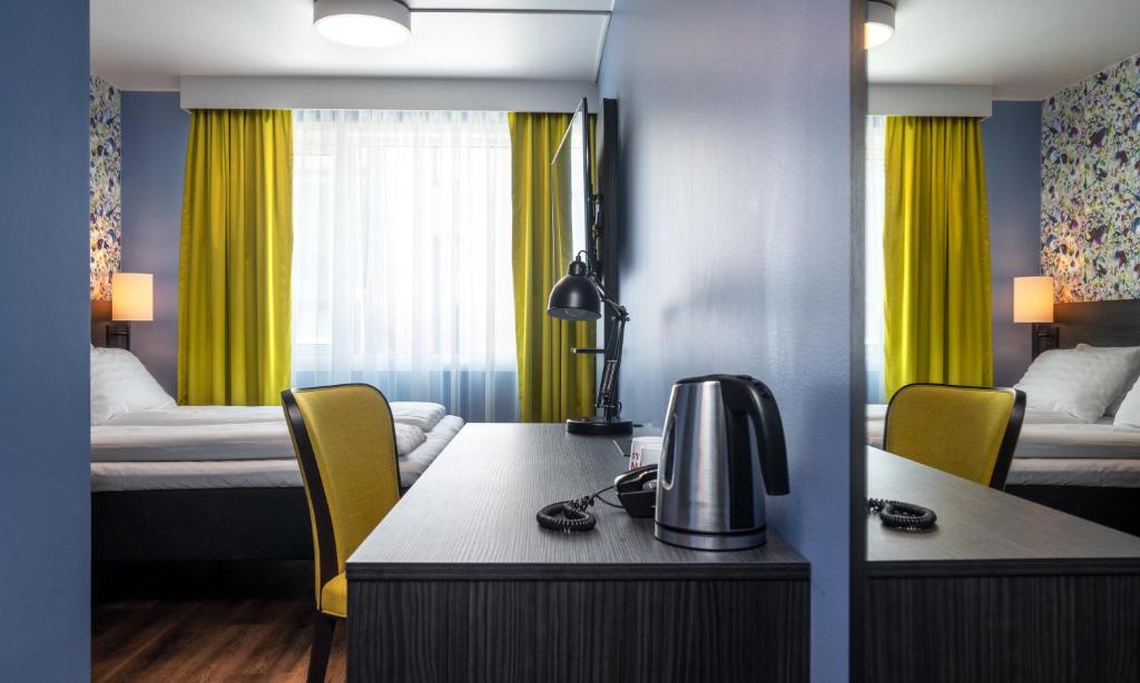 Двухместный (Двухместный номер эконом-класса с 1 кроватью или 2 отдельными кроватями) отеля Thon Hotel Tromsø, Тромсе