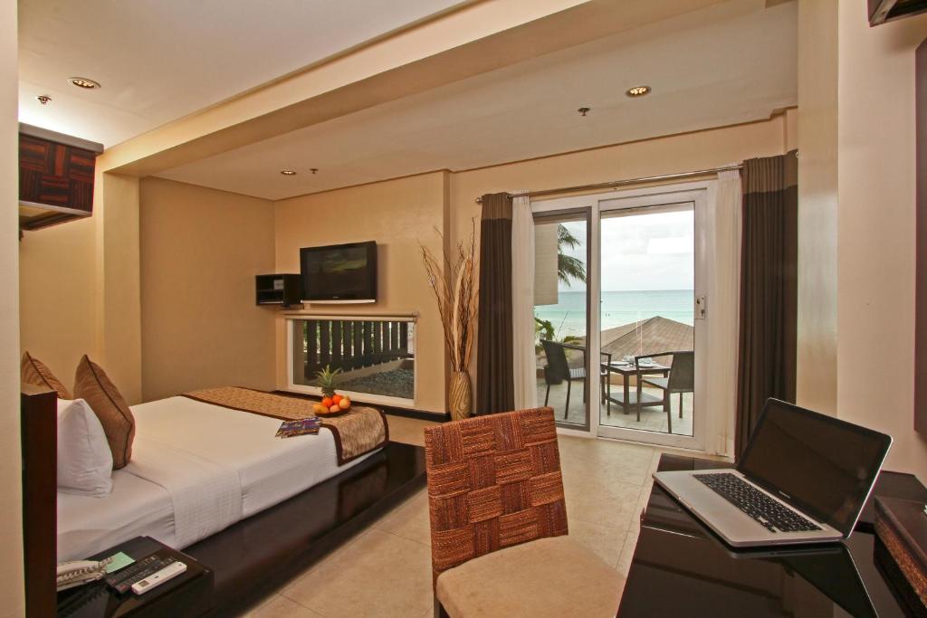 Двухместный (Двухместный номер с 1 кроватью, вид на море) курортного отеля Two Seasons Boracay Resort, Боракай