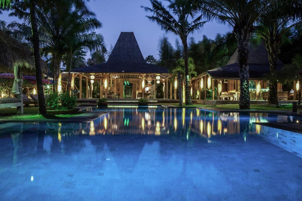 Вилла (Ka Six-Bedroom Villa), Bali Ethnic Villa