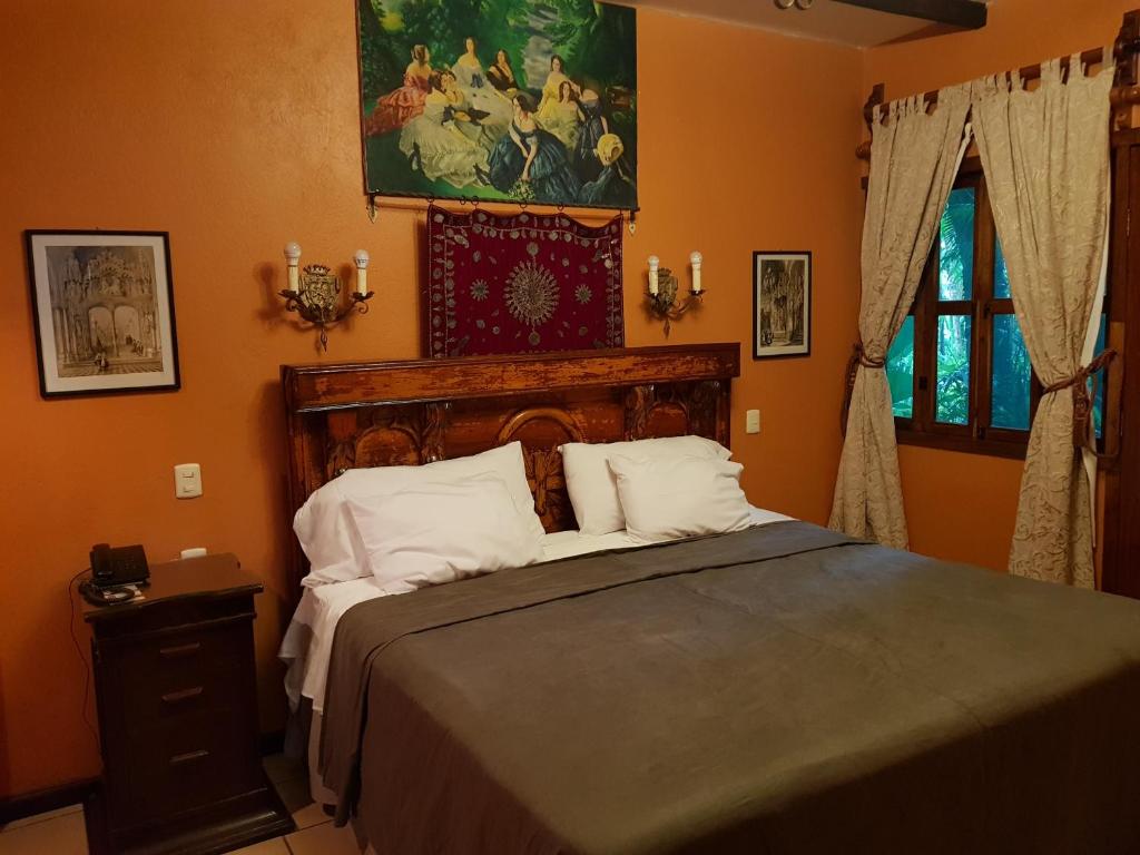 Двухместный (Номер Делюкс с кроватью размера «king-size») отеля Hotel Boutique Casona Maya Mexicana, Тапачула