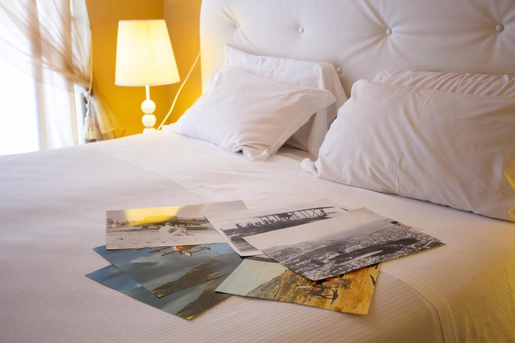 Двухместный (Улучшенный двухместный номер с 1 кроватью или 2 отдельными кроватями и балконом) отеля Hotel Posta, Палермо
