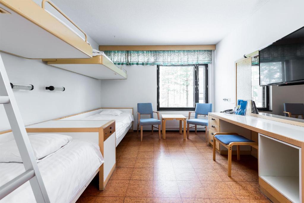 Двухместный (Бюджетный двухместный номер с 2 отдельными кроватями, предоставляется доступ в спа-центр) отеля Finlandia Hotel Imatran Kylpylä Spa, Иматра
