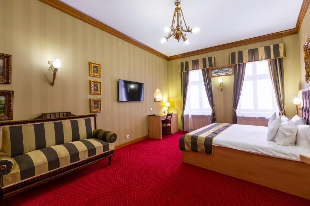 Двухместный (Двухместный номер Делюкс с 1 кроватью) отеля Hotel Am Ring, Сибиу