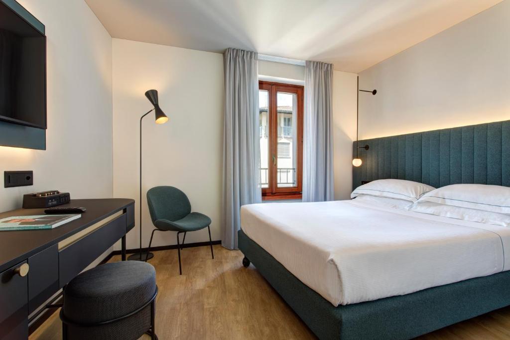 Двухместный (Двухместный номер «Плюс» с 1 кроватью или 2 отдельными кроватями и кондиционером) отеля Lugano Dante Center Swiss Quality Hotel, Лугано