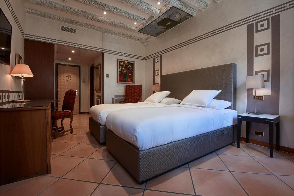 Двухместный (Классический двухместный номер с 2 отдельными кроватями) отеля Hotel d'Allèves, Женева