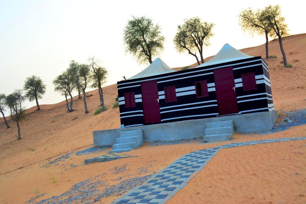 Номер (Шале) кемпинга Bedouin Oasis Camp, Дубай