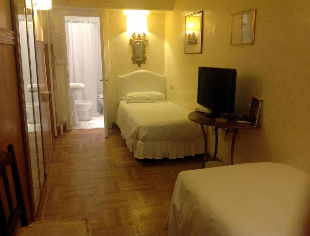 Одноместный (Одноместный номер) отеля Hotel Fontana Rome, Рим