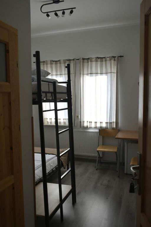 Трехместный (Трехместный номер с собственной ванной комнатой), Arcus Premium Hostel