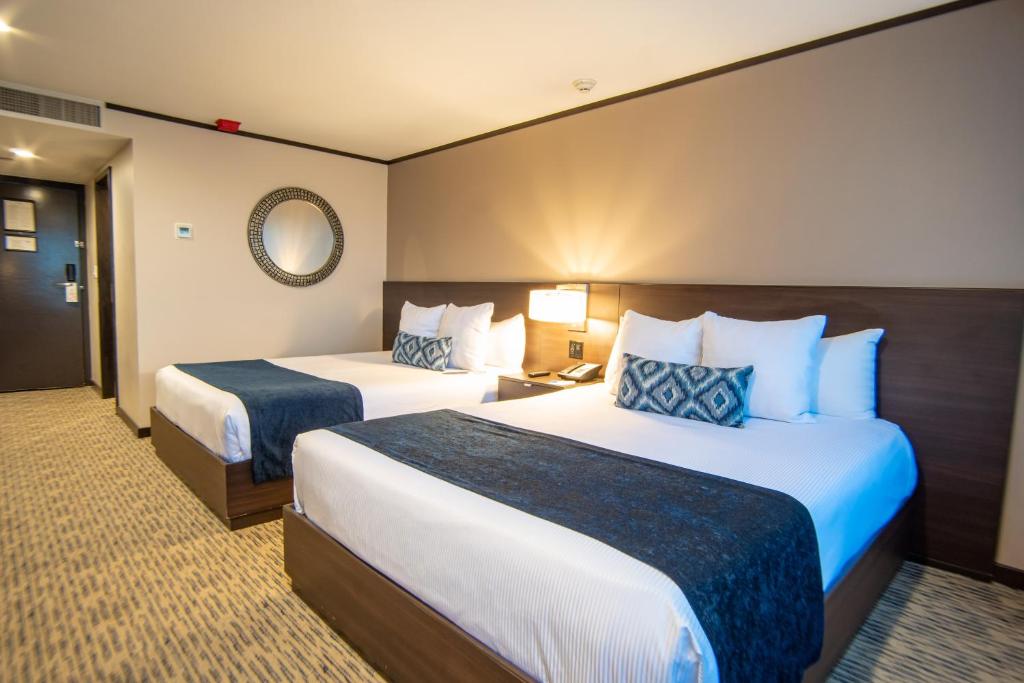 Двухместный (Двухместный номер с 2 двуспальными кроватями) отеля Grand Hotel Tijuana, Тихуана