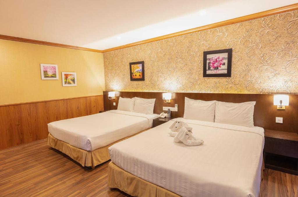Семейный (Улучшенный семейный номер) отеля Kings Hotel Dalat, Далат