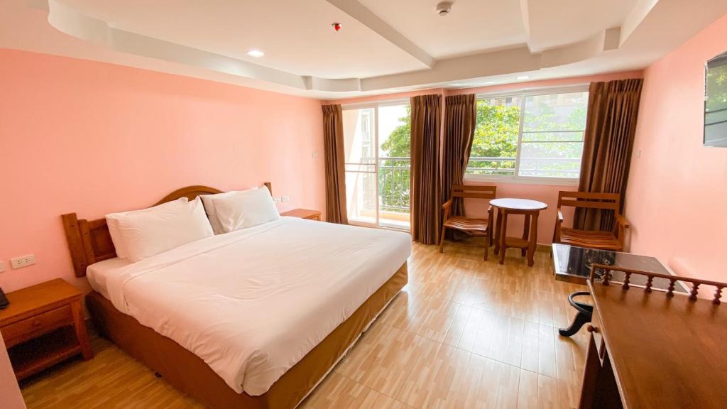 Двухместный (Стандартный двухместный номер с 1 кроватью) отеля A.A. Pattaya Golden Beach Hotel, Паттайя