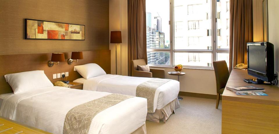 Двухместный (Стандартный номер с кроватью размера «queen-size» или 2 отдельными кроватями) отеля The Salisbury - YMCA of Hong Kong, Гонконг (город)