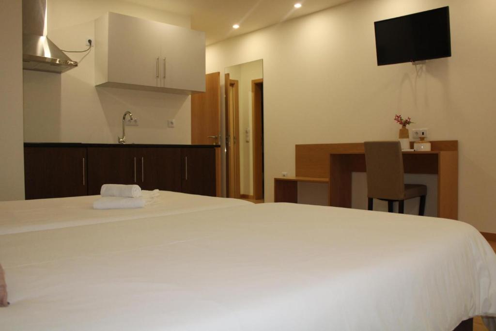 Двухместный (Двухместный номер Делюкс с 1 кроватью или 2 отдельными кроватями) гостевого дома Residencial Dom Manuel, Фафи
