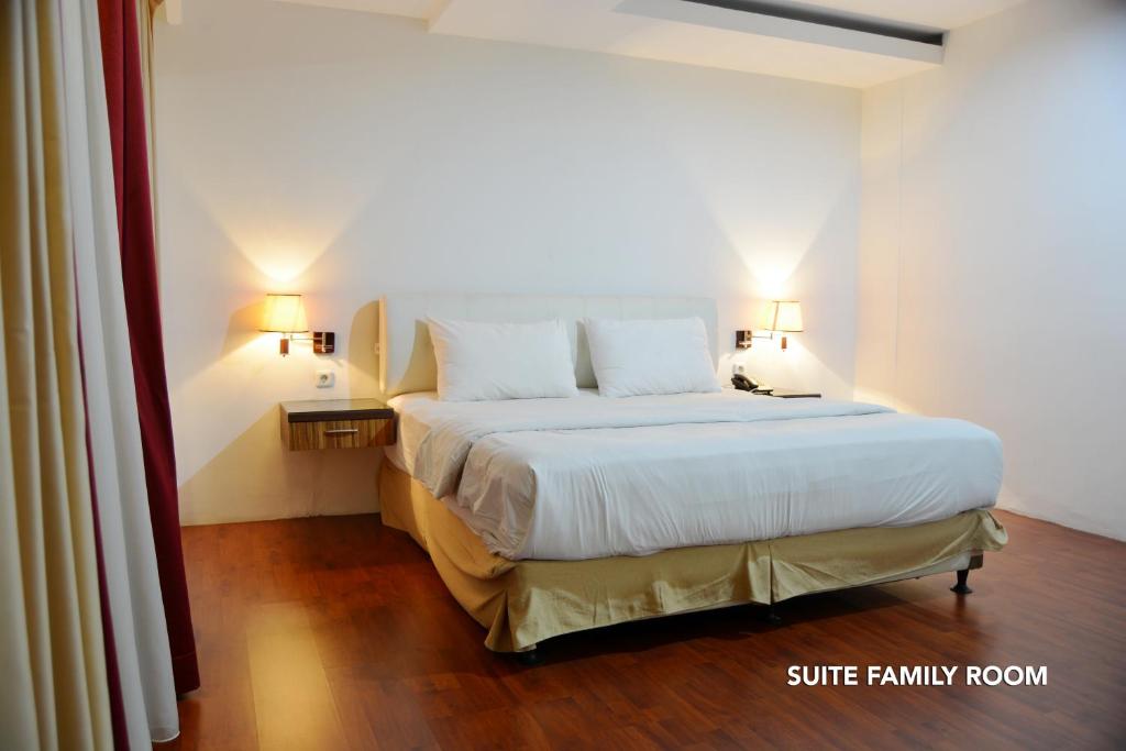 Семейный (Семейный люкс), ZEN Rooms Kasira Bintaro Sektor 7