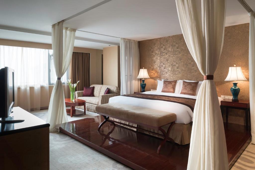 Двухместный (Continental Premier King Bed Room Non-smoking) отеля Wyndham Garden Suzhou, Сучжоу