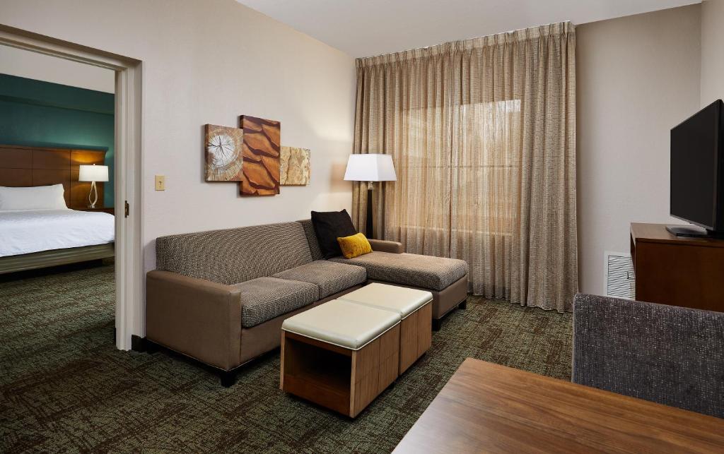 Сьюит (Люкс с 2 спальнями - Для некурящих), Staybridge Suites Orlando South, an IHG Hotel