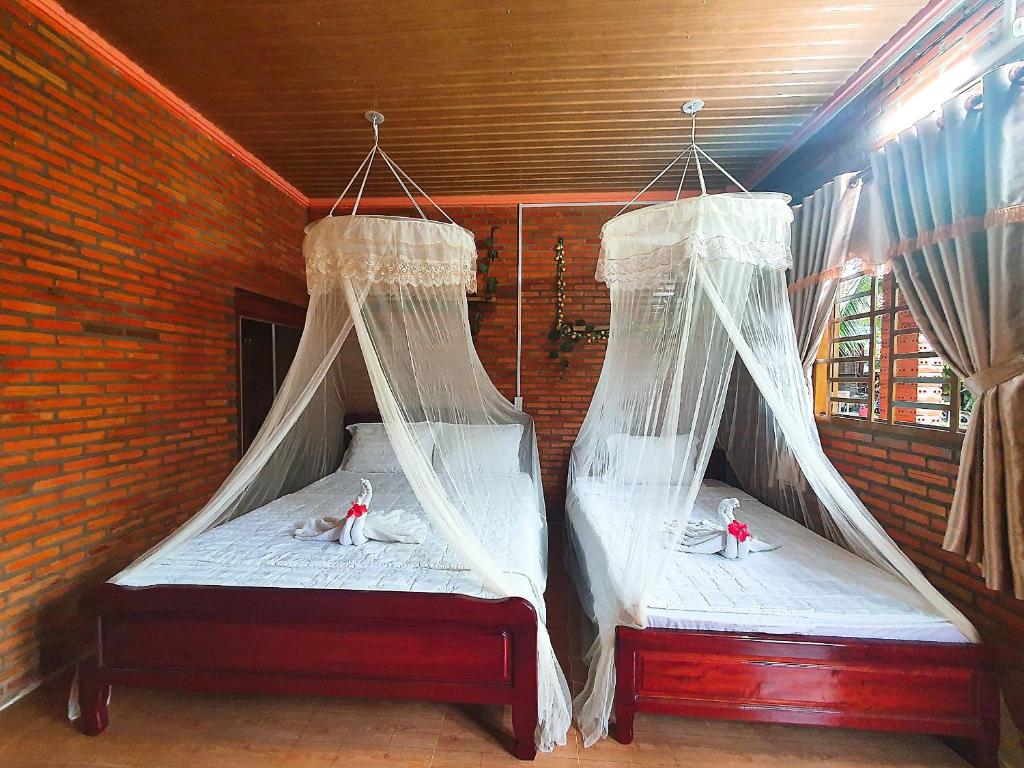 Семейный (Семейный двухместный номер с 1 кроватью) отеля Thuy Tien Eco Lodge, Каттьен