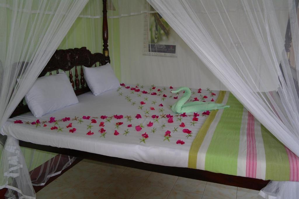 Семейный (Семейный номер) курортного отеля Castle Bay Resort, Велигама