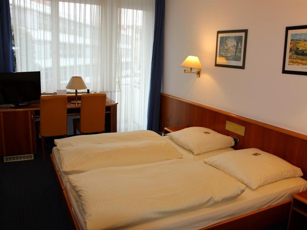 Двухместный (Двухместный номер эконом-класса с 1 кроватью), City Hotel Stuttgart