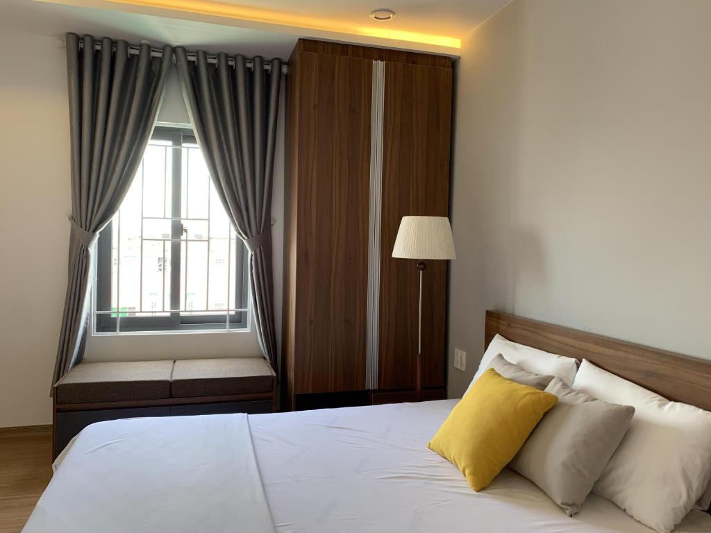 Двухместный (Номер Делюкс с кроватью размера «king-size») отеля Rang Dong Hue Hotel, Хюэ