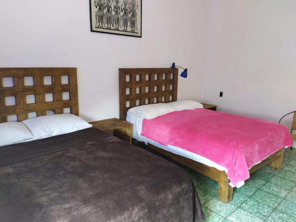 Двухместный (Двухместный номер с 1 кроватью и собственной ванной комнатой) гостевого дома Nangpa Hostel, Гвадалахара