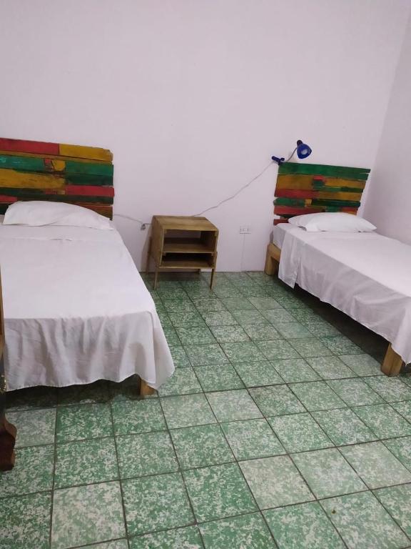 Двухместный (Двухместный номер с 1 кроватью и общей ванной комнатой) гостевого дома Nangpa Hostel, Гвадалахара
