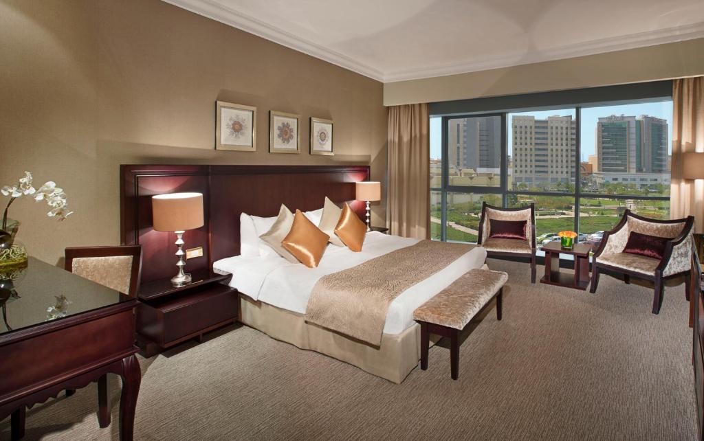 Двухместный (Номер «Премиум») отеля City Seasons Hotel Dubai, Дубай