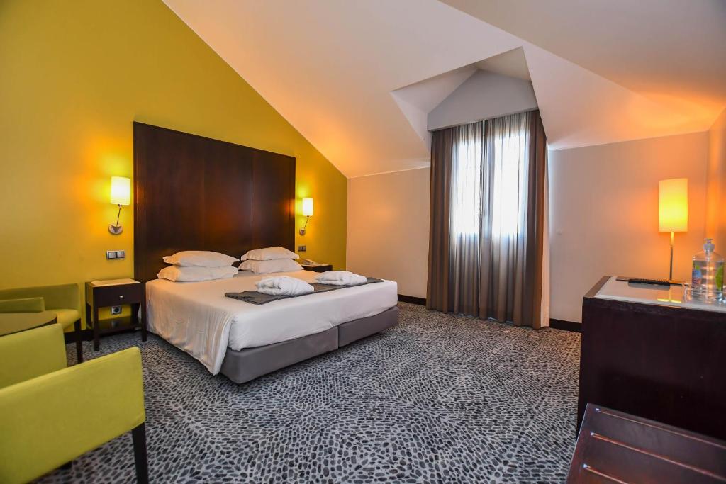 Двухместный (Двухместный номер с 1 кроватью или 2 отдельными кроватями) отеля Quinta Mirabela - Design Hotel, Фуншал