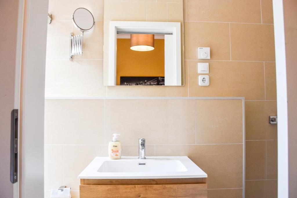 Одноместный (Одноместный номер с ванной комнатой), Pension Sena