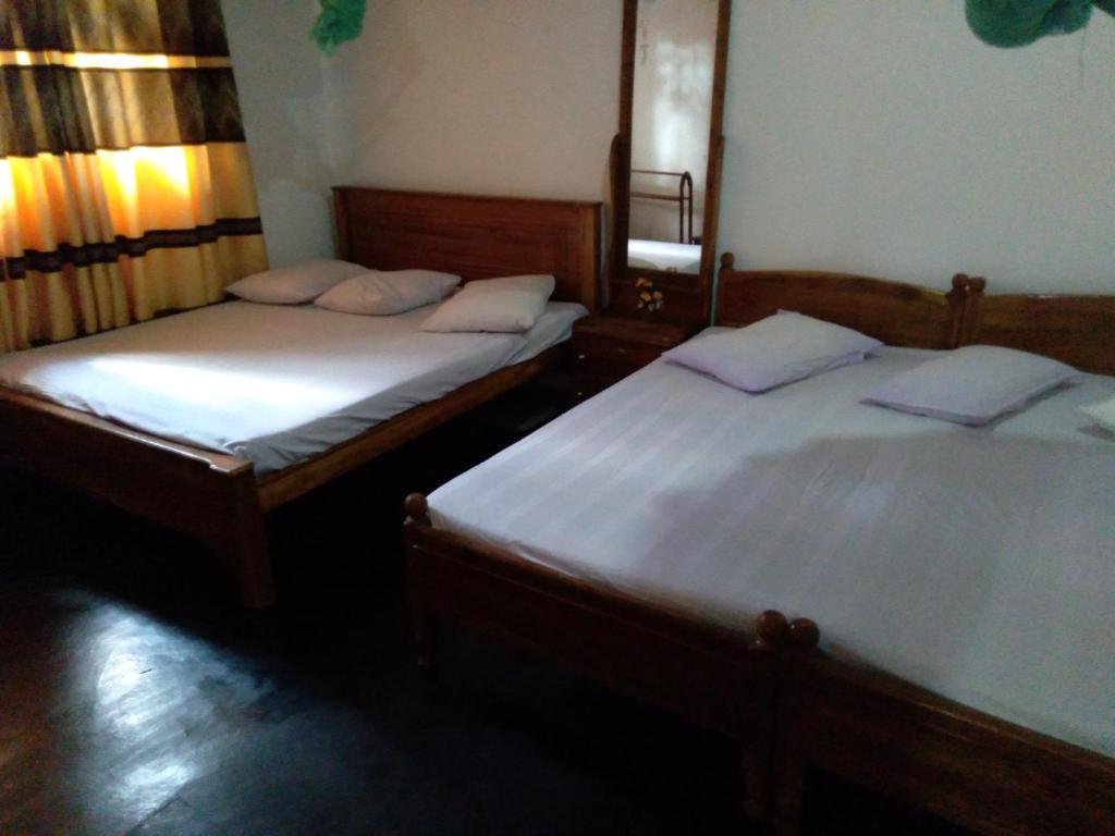 Семейный (Семейный номер) семейного отеля Kumudu Holiday Home, Анурадхапура