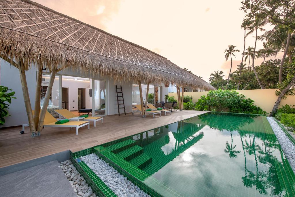 Семейный (Семейная вилла на пляже) курортного отеля Emerald Maldives Resort & Spa-Platinum All Inclusive, Фасмендху