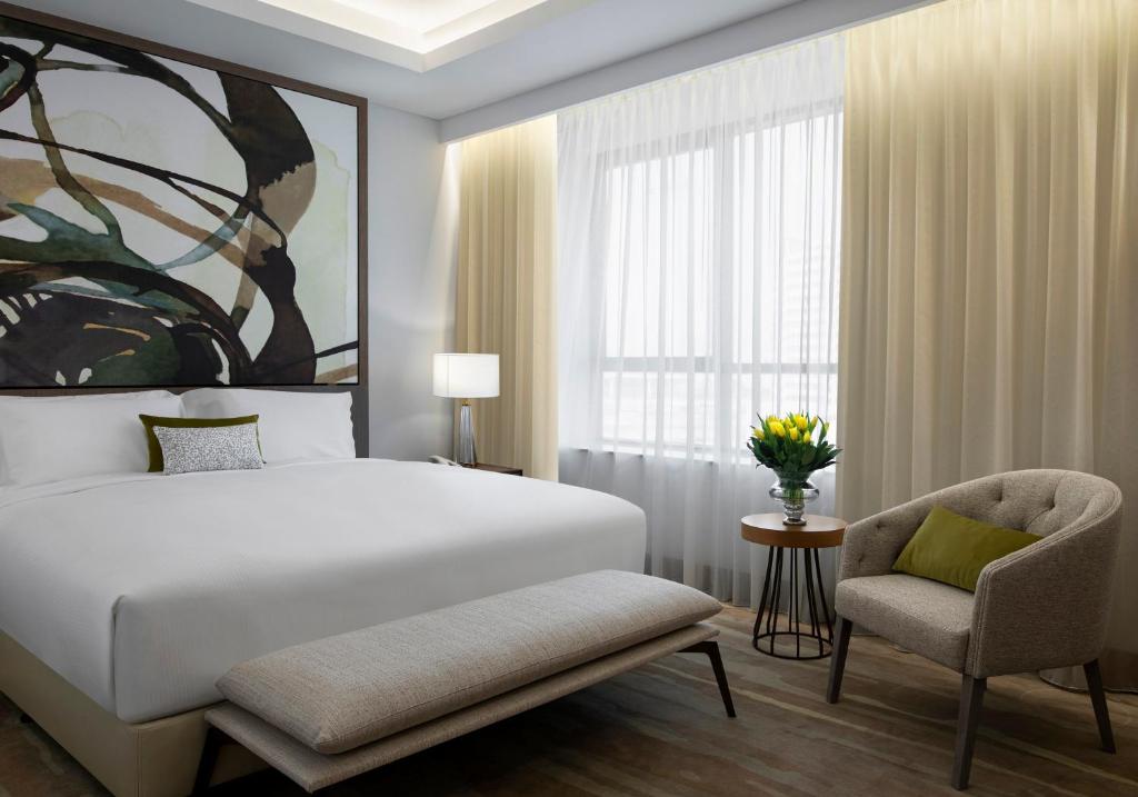 Двухместный (Номер с кроватью размера «king-size» - Вид на город) отеля Al Jaddaf Rotana Suite Hotel, Дубай